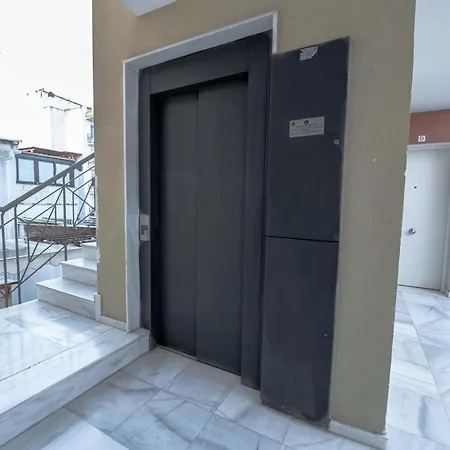 Modern With Private Rooftop Terrace By Rems Lejlighed Málaga