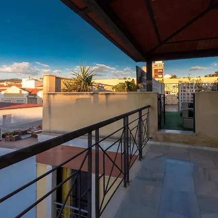 Modern With Private Rooftop Terrace By Rems *