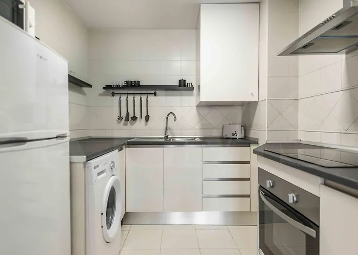 Modern With Private Rooftop Terrace By Rems Apartment Málaga