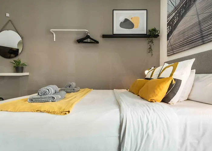 Apartment Modern With Private Rooftop Terrace By Rems *