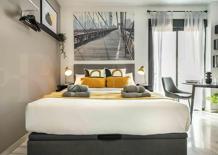 Modern With Private Rooftop Terrace By Rems Málaga